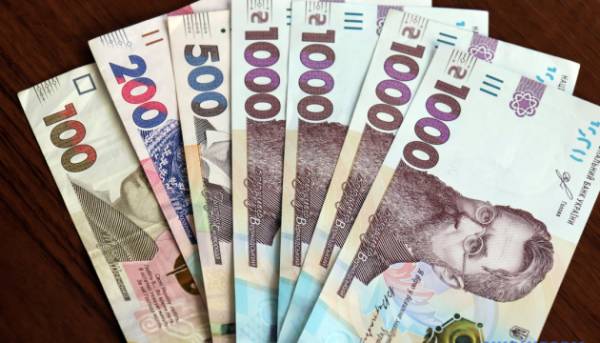 У липні до загального фонду державного бюджету надійшло 165,7 мільярда гривень – повідомляє Мінфін.