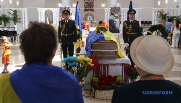 У столиці провели панахиду за Євгеном Коновальцем 22
