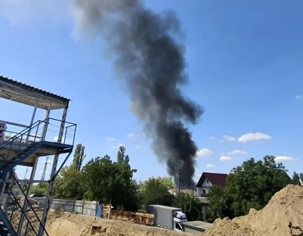 Займання у Бортничах: велика пожежа (фото, відео)