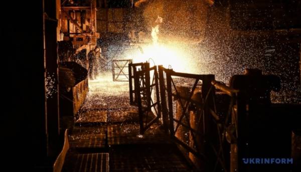 Головна 92 В Україні спостерігається різке падіння випуску продукції в металургійній галузі.