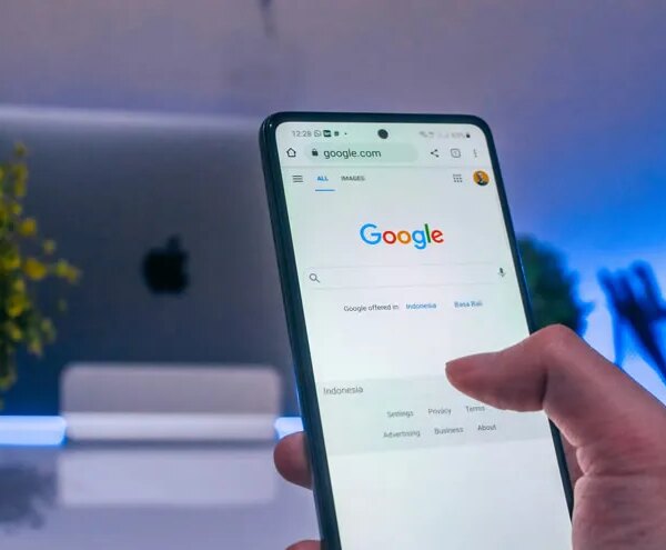 Французькі медіа вимагають від Google компенсацій за використання матеріалів в AI-зведеннях
