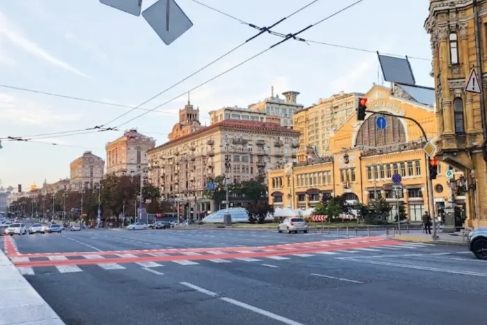 Наземні переходи замість «Метрограду»: схема руху на Бессарабці зміниться 26