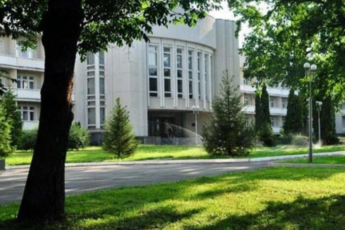 Головна 96 Зіпсовані фрукти й грибок: Лубінець продемонстрував умови дитячого оздоровлення в…