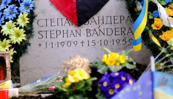 Степан Бандера: шлях до батьківського прізвища