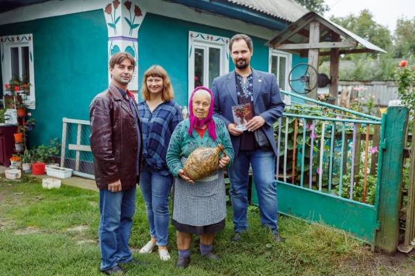 Барська кераміка: відродження традицій через птаха на яблуні 21