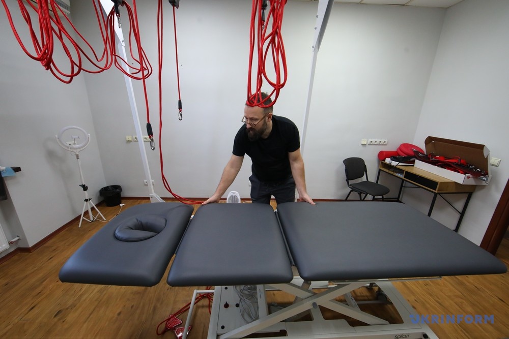 Тракційний стіл в Markov RehabCenter5