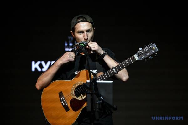 Оперний красень: як співак підкорив фронт і став новим Паваротті 20 Оперний красень: як співак підкорив фронт і став новим Паваротті 20