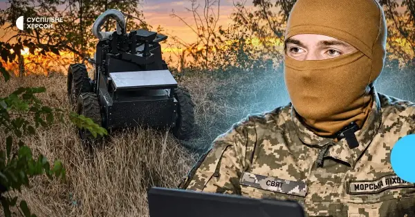 Бійці РЕБ за допомогою штучного інтелекту збивають російські дрони на Херсонщині 10 Українські військовослужбовці працюють з наземним роботизованим комплексом, оснащеним штучним інтелектом, для знищення ворожих дронів на Херсонщині 4