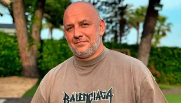 Депутати не змогли відібрати у Потапа звання заслуженого артиста