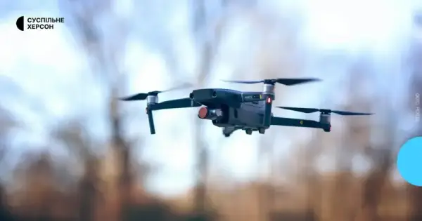 Атаки дронів РФ на Херсон: поранено літню жінку та лікаря 3