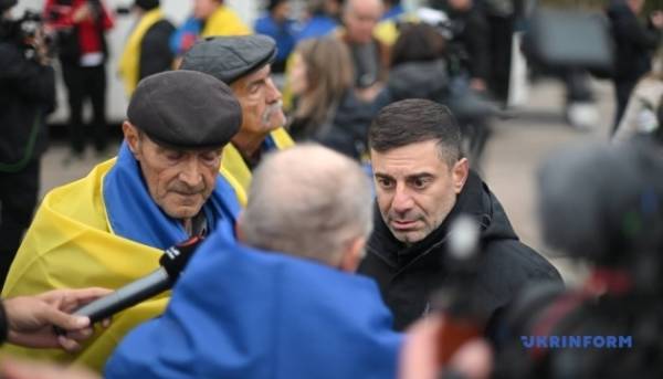 94-річний житель Олешків став найстаршим евакуйованим з міста