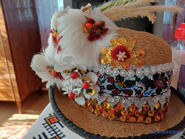 Пір'яний вінок: як давні весільні традиції живуть сьогодні 26 Пір'яний вінок: як давні весільні традиції живуть сьогодні 26